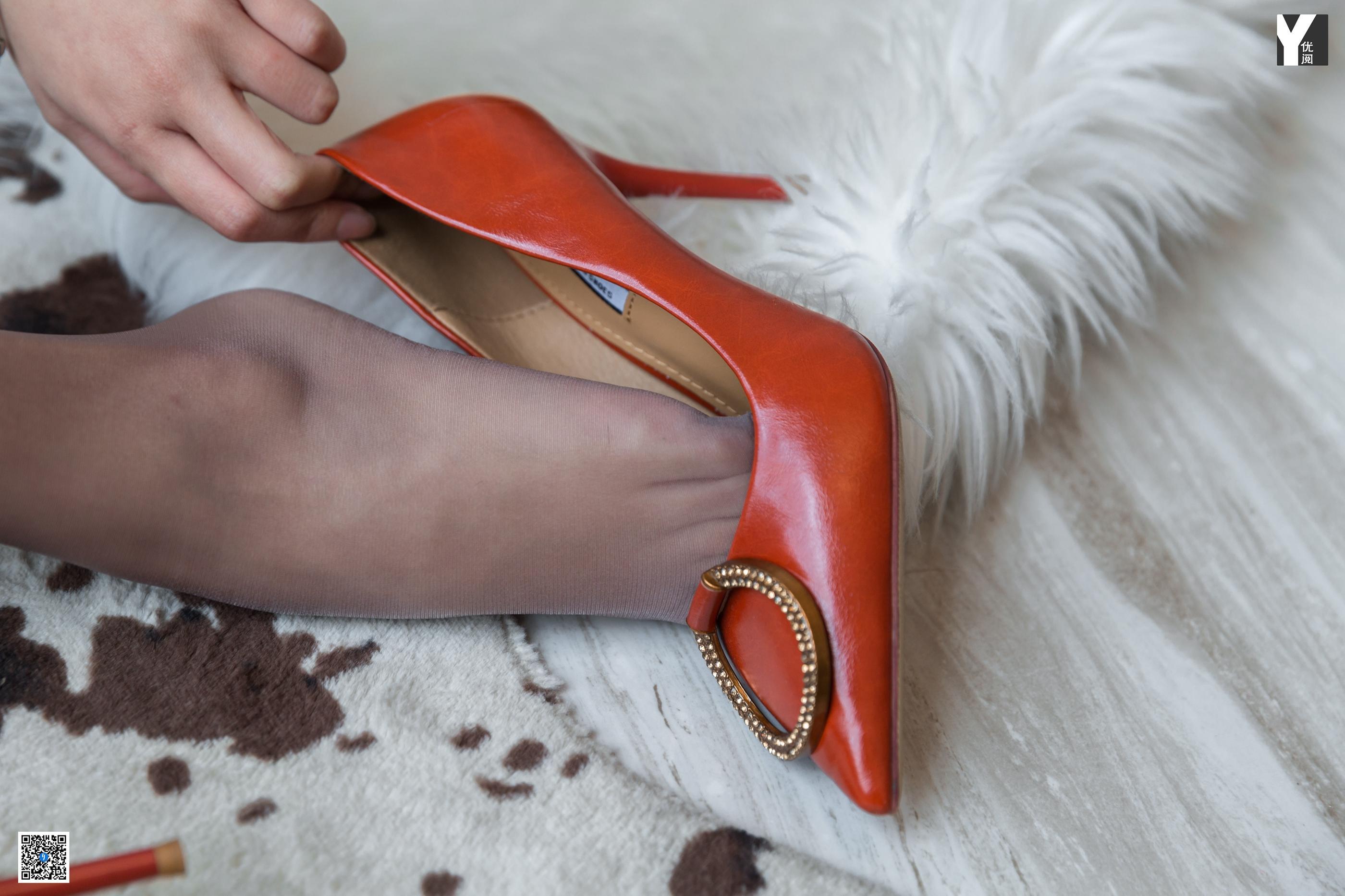 IESS异思趣向 - 模特：婉萍《泡泡袖也性感》